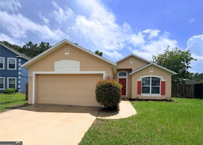 94 E Pine Bluff Boulevard - Photo 1