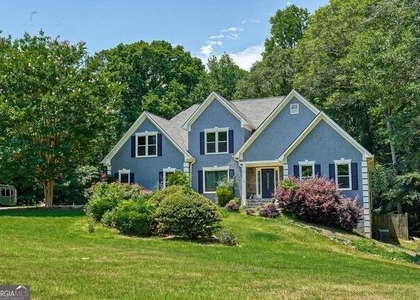 335 Butterfield Lane - Photo 1