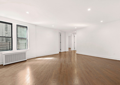 226 East 70th Street - Photo 1