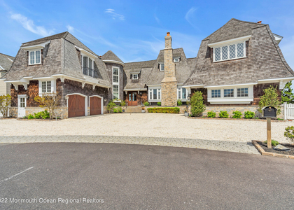 459 Normandy Drive - Photo 1