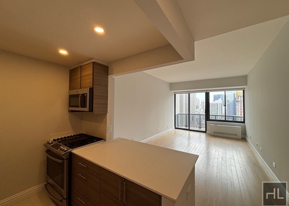 West 48th Street - Photo 1