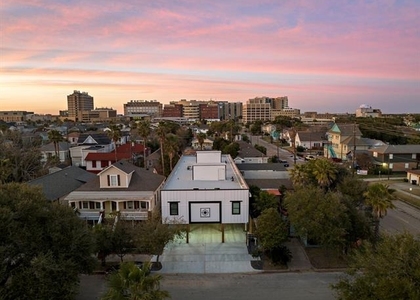 808 Sealy Street - Photo 1