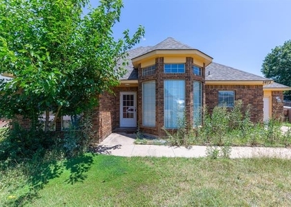 3873 Purdue Lane - Photo 1
