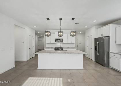 16036 W Desert Hollow Drive - Photo 1