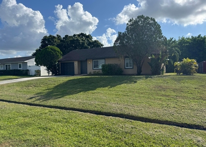 1841 Sw Mcallister Lane - Photo 1