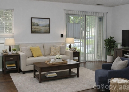 9626-c Vinca Circle - Photo 1