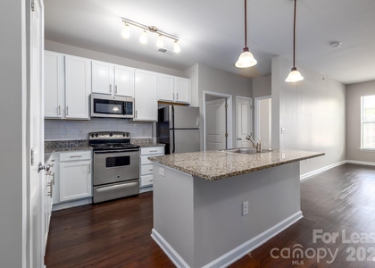 4310 Park Road - Photo 1
