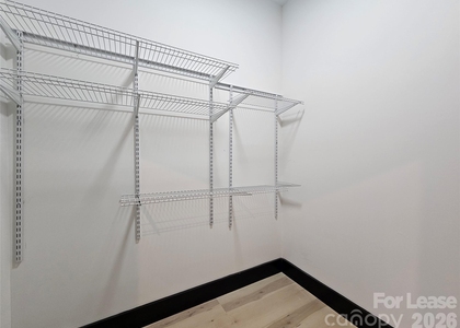 1002 Crawford Road - Photo 1