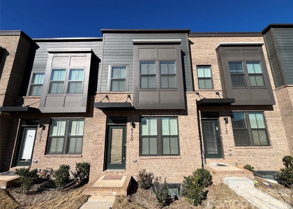 4730 Chastain Avenue - Photo 1