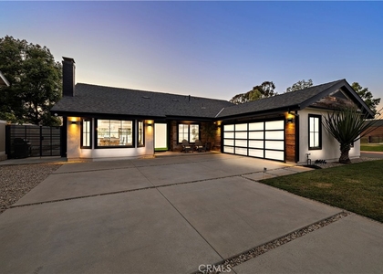 29091 Country Hills - Photo 1