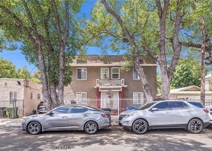 166 E 36th - Photo 1