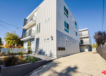 10801 Kling Street - Photo 1