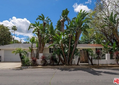 22750 Clarendon Street - Photo 1