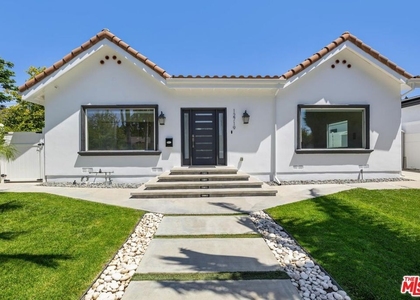 12719 Tiara Street - Photo 1
