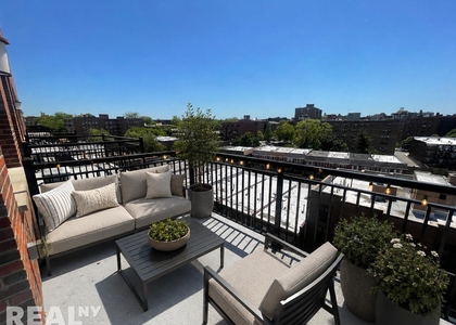 144-74 Northern Boulevard - Photo 1