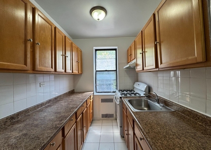 Skillman Ave. - Photo 1