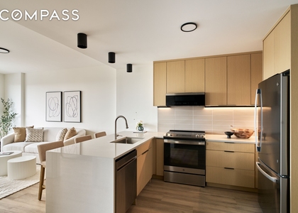 Douglaston Parkway - Photo 1
