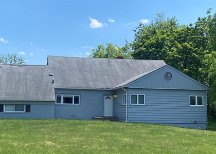 27 Martin Court - Photo 1