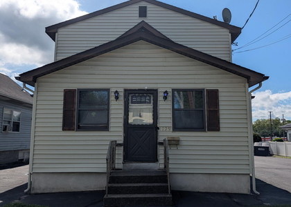 1729 Ferguson Street - Photo 1