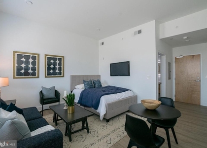 2235 Washington Avenue - Photo 1