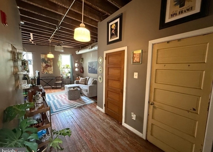 209 W Girard Avenue - Photo 1