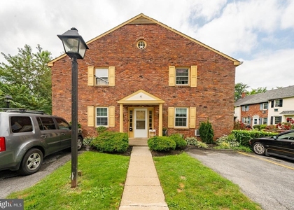 2 S Brandywine Street - Photo 1
