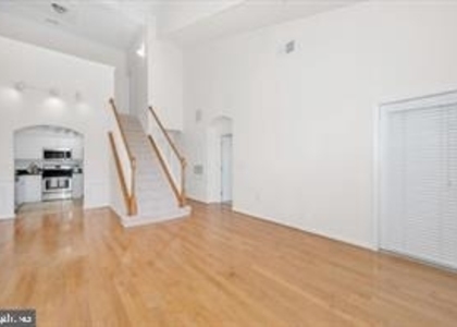 7 Booth Street - Photo 1