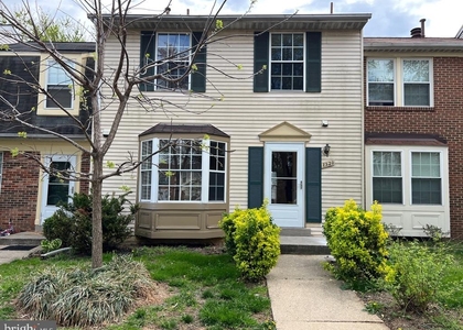 7520 Indian Hills - Photo 1