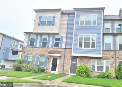 8667 Shady Pines Drive - Photo 1