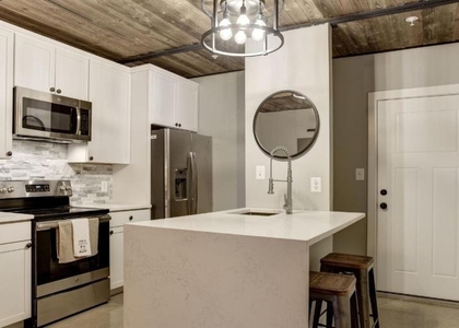 12 W Montgomery Street W - Photo 1