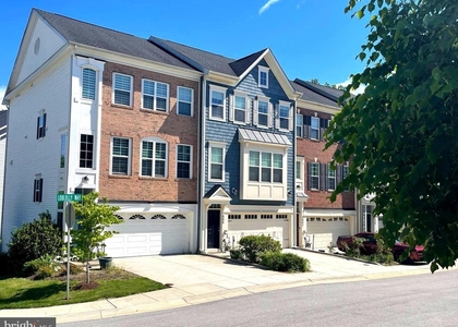 7805 Loblolly Way - Photo 1