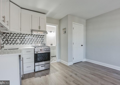 1010 P Street Nw - Photo 1