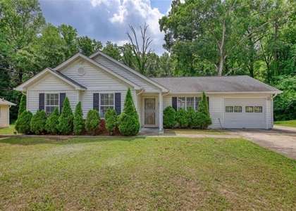 2119 Sw Briar Glen Lane Sw - Photo 1