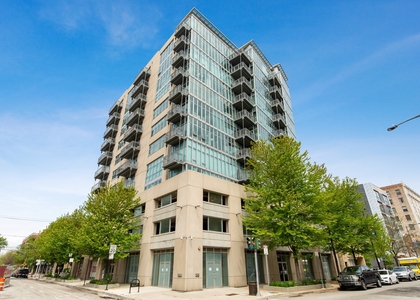 1000 W Leland Avenue - Photo 1