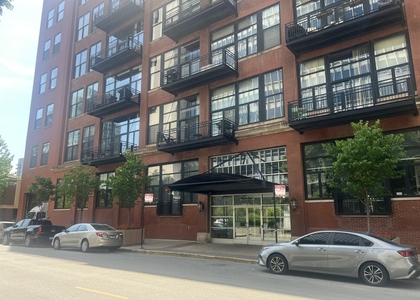 521 W Superior Street - Photo 1