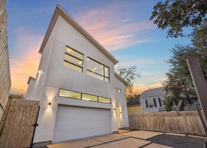 118 Tuam Street - Photo 1