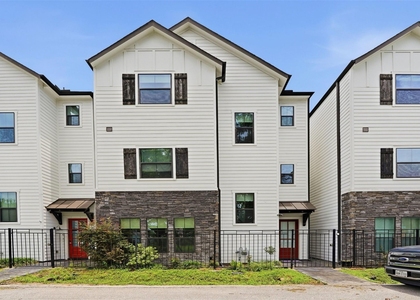 1723 W 14th Street - Photo 1