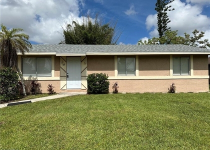 8 Roanoke Drive - Photo 1