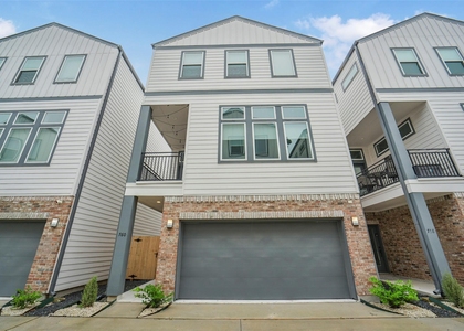 760 W Donovan Street - Photo 1
