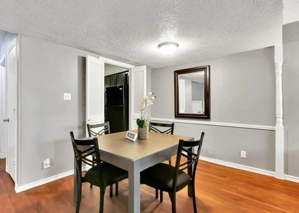 4401 Glenview Court - Photo 1