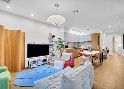 44 Box Street - Photo 1