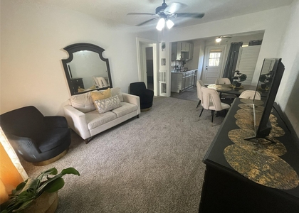 3707 Bremond - Photo 1