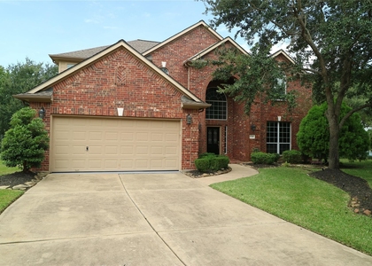 1215 Pelican Hill Court - Photo 1