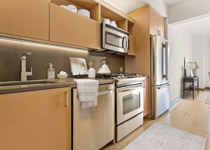 Spruce Street - Photo 1