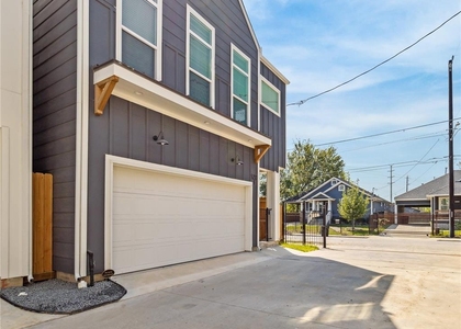 5237 Hillman Street - Photo 1