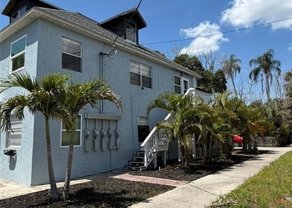 101 W Lemon Street - Photo 1