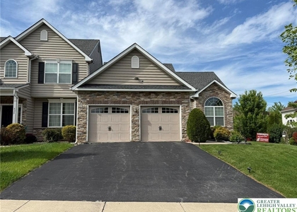 835 Holly Blue Way - Photo 1