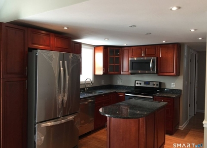 7 Bartlett Manor - Photo 1