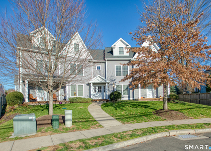 15 Main Street - Photo 1