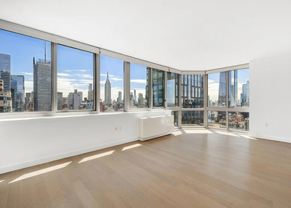 10th Avenue - Photo 1